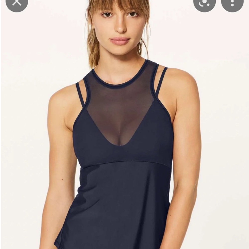 Lululemon tank